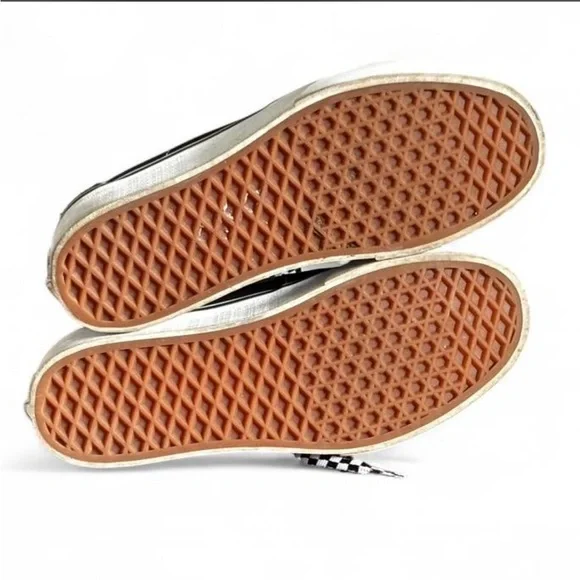 Vans Black Platform Sk8 Hi Shoes Women’s 8.5 - Picture 2 of 5